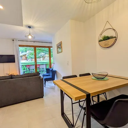 Holiday home Superbe Au Pied Des Pistes