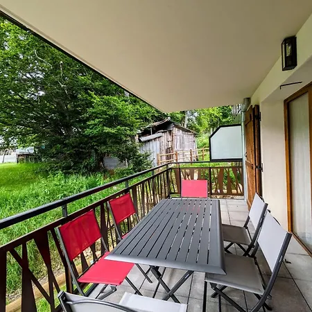 Holiday home Superbe Au Pied Des Pistes La Feclaz